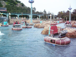 bootjes-tollen-in-het-rond-disneysea